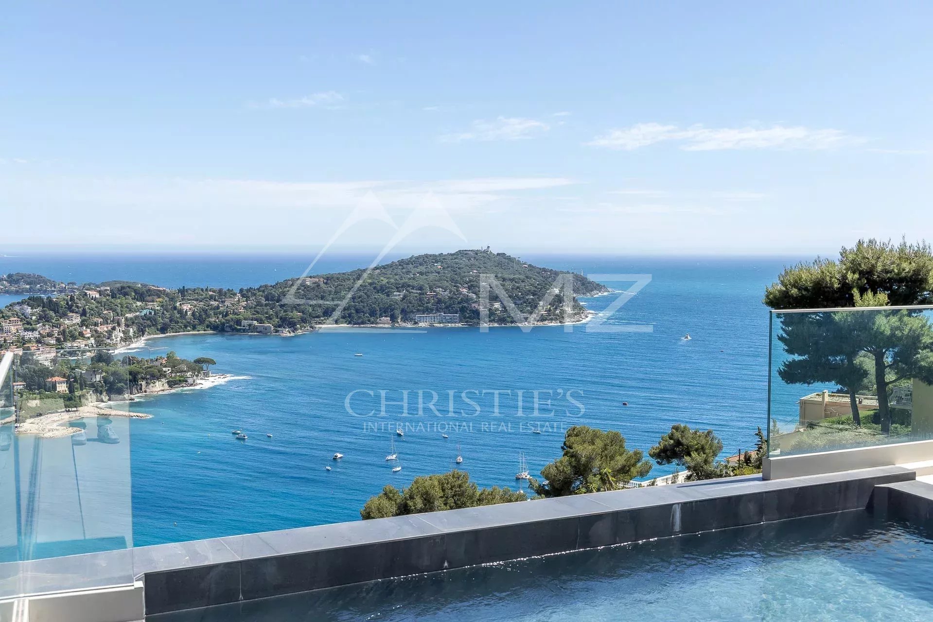 Villefranche sur Mer - Villa contemporaine luxueuse avec vue mer sur la baie