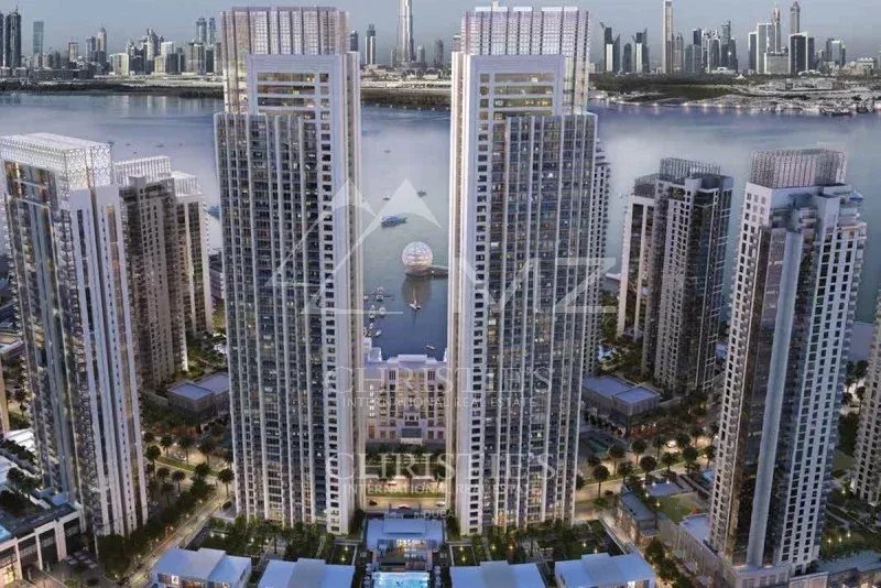 Spacious 2 Bed Full Creek & Burj Khalifa view