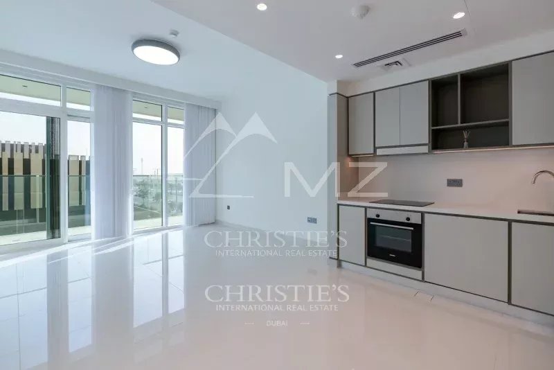 Brand new | Luxurious 2 Bed |2 Bath |Low Floor Apt