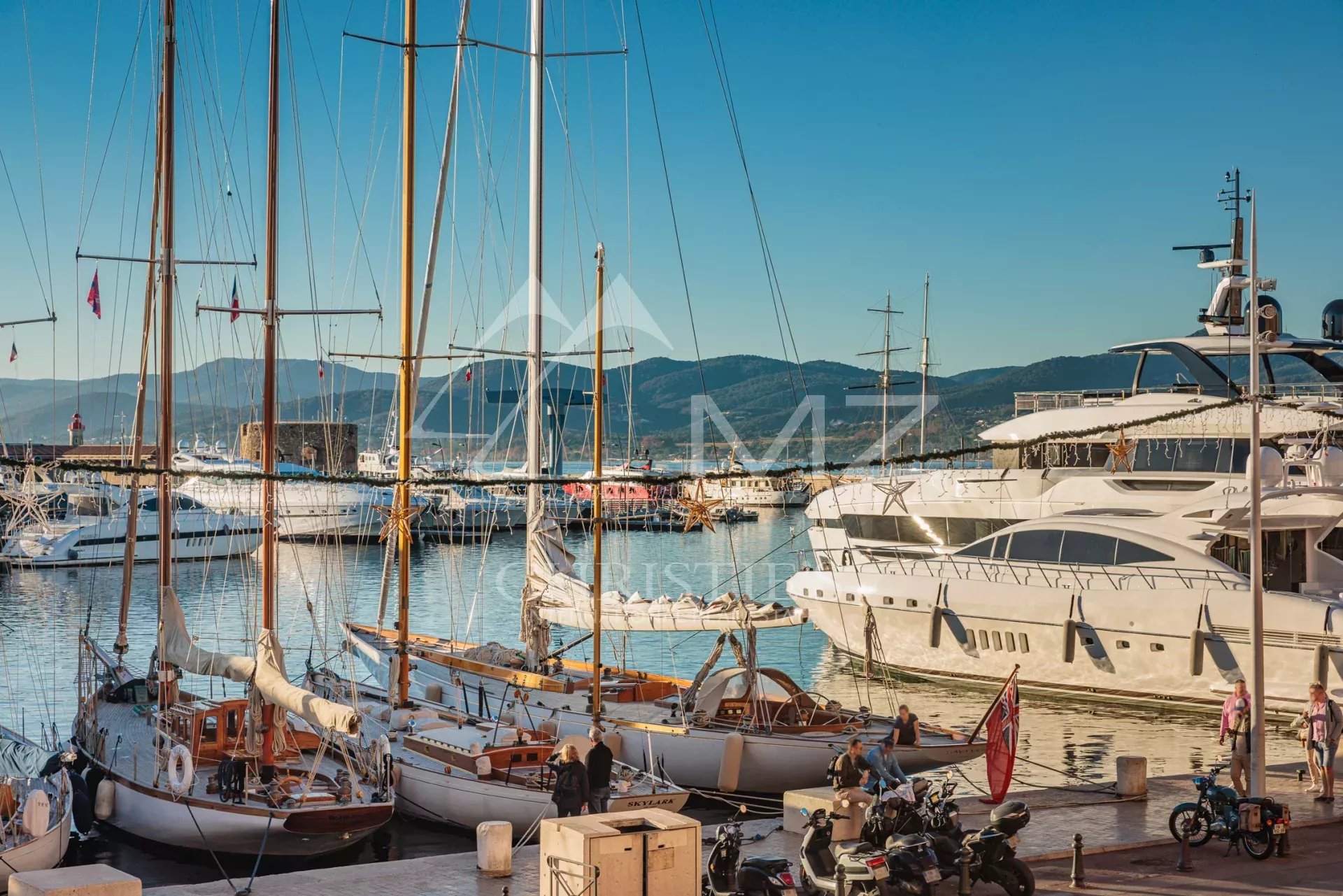 Wohnung am Hafen von Saint-Tropez