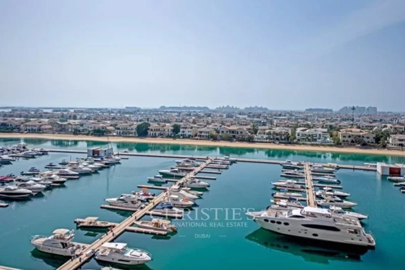 Spacious 3bed + m with Sea View |Type B | Rented