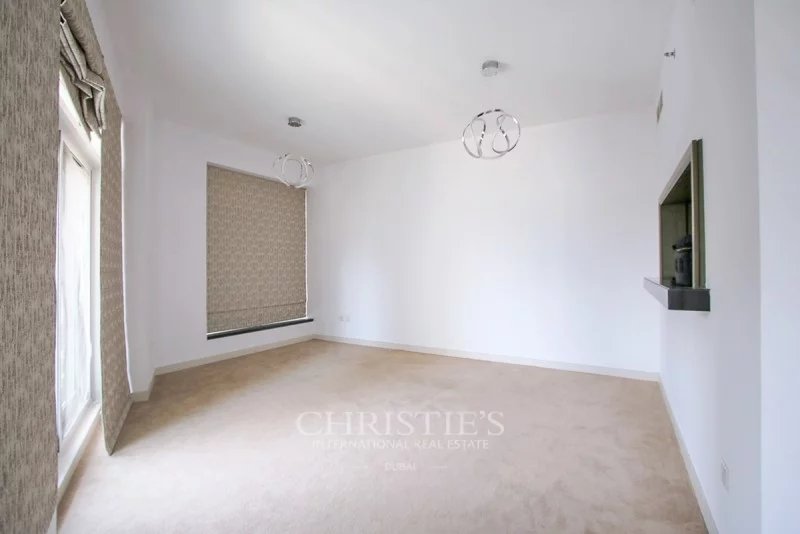 Stunning 2 Bed I Ideal Location I Boulevard View