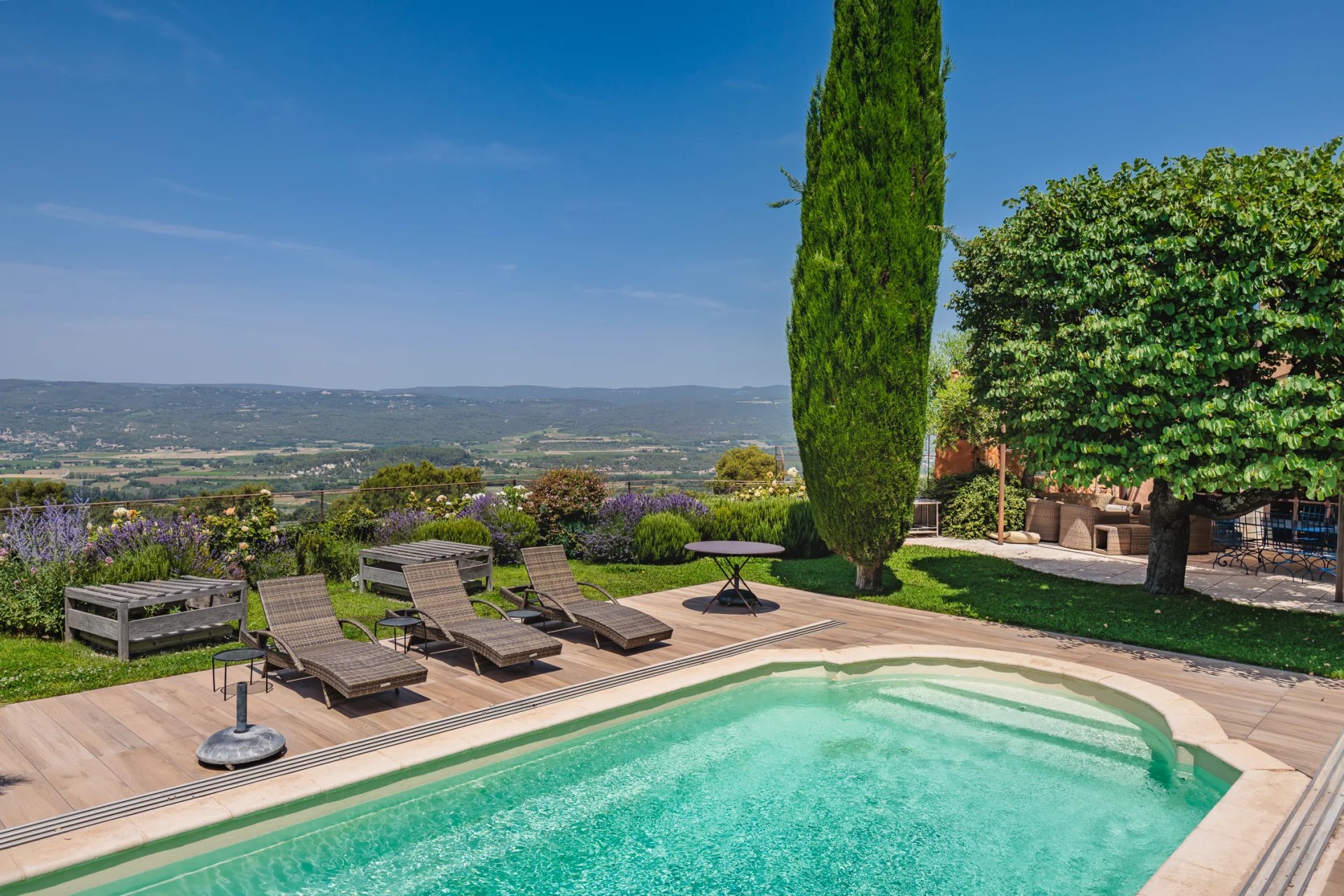 Roussillon - Superbe maison de village avec vue panoramique