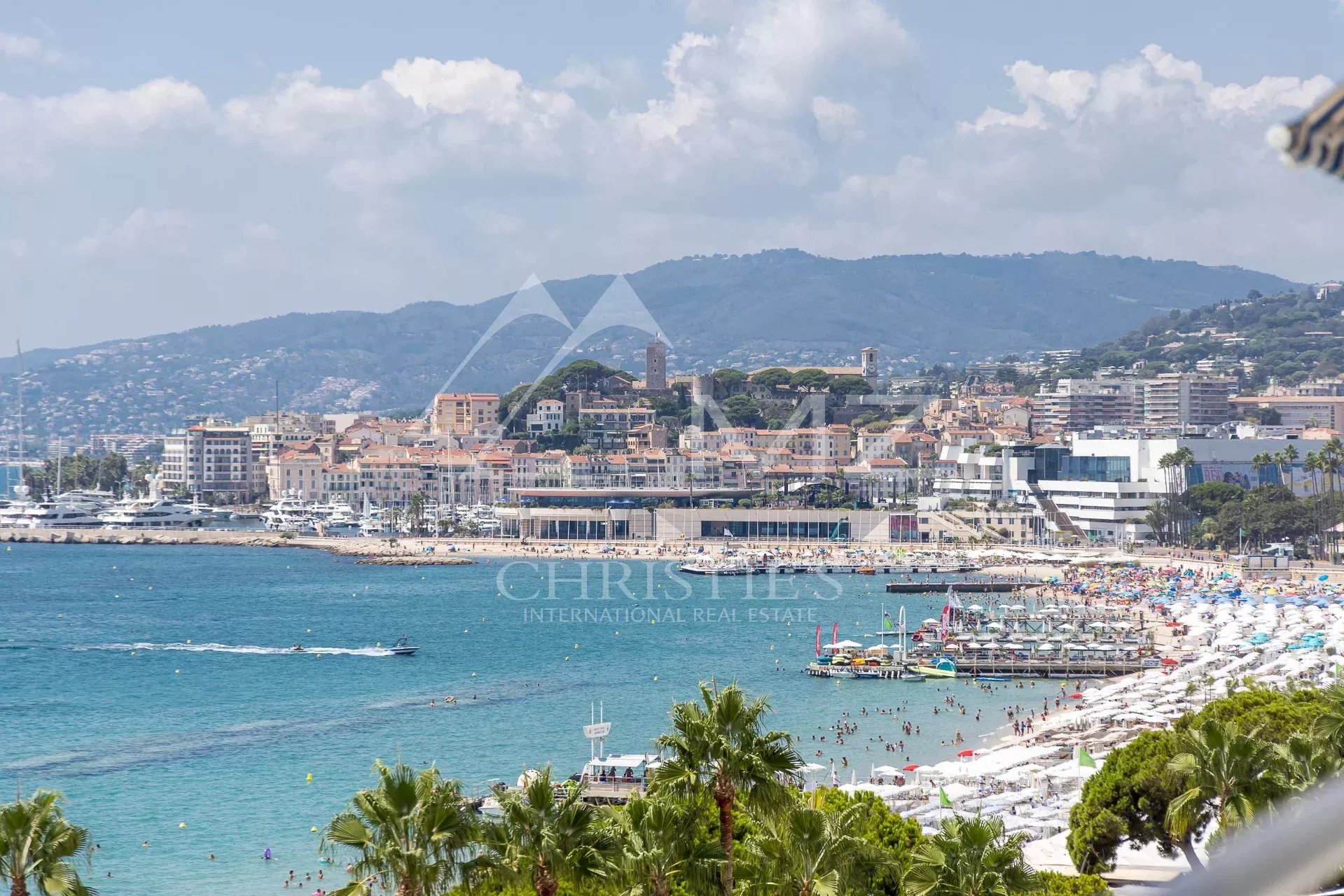 Cannes - Croisette - 3-Zimmer-Wohnung mit Panorama-Meerblick