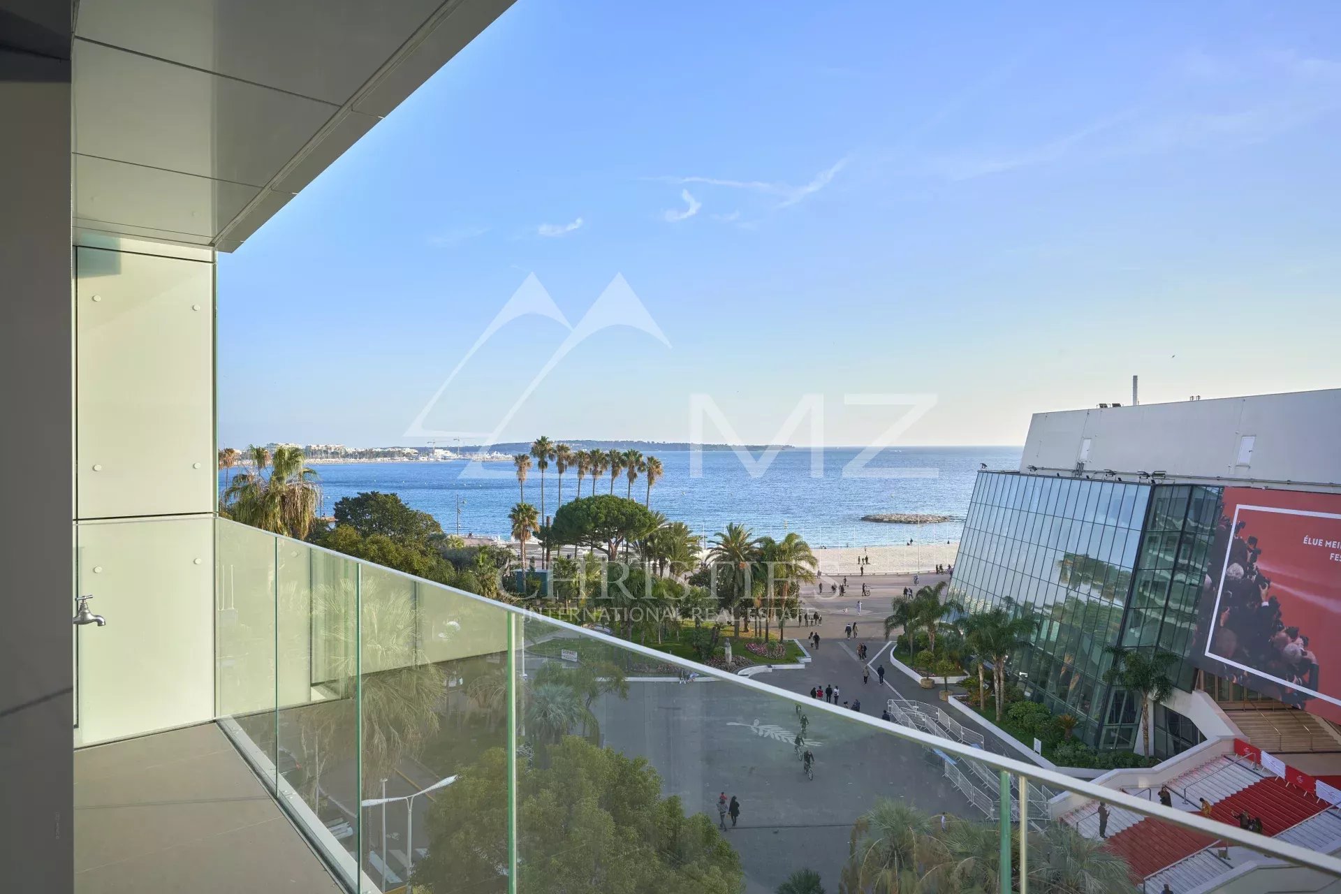 Cannes Croisette - 3 bedrooms apartment