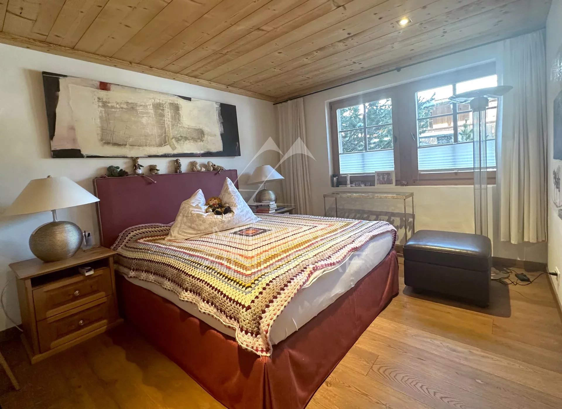 Charming family chalet to rent in Schönried