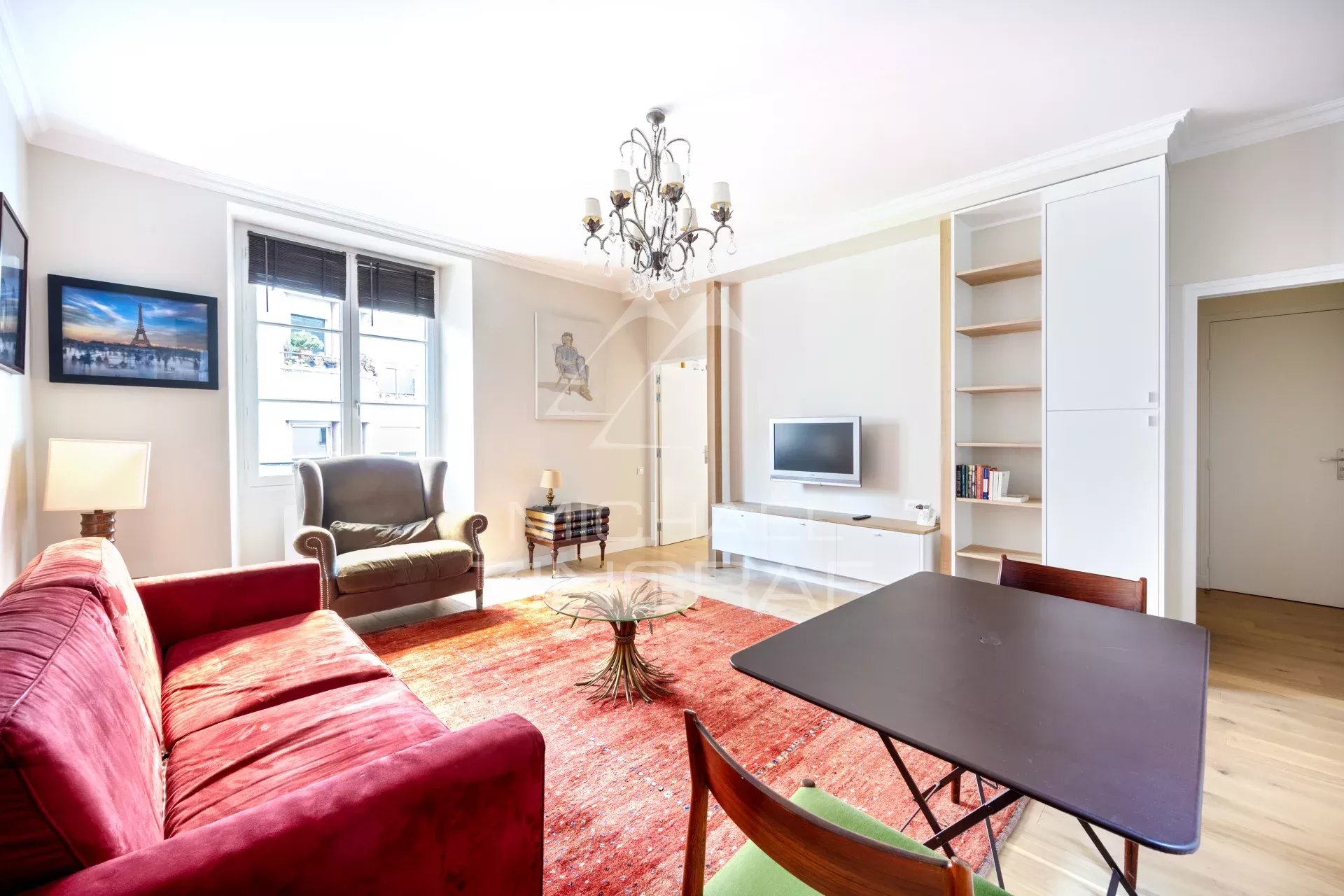 À VENDRE - APPARTEMENT PARFAIT ÉTAT- 2 PIÈCES - RUE DE VARENNE