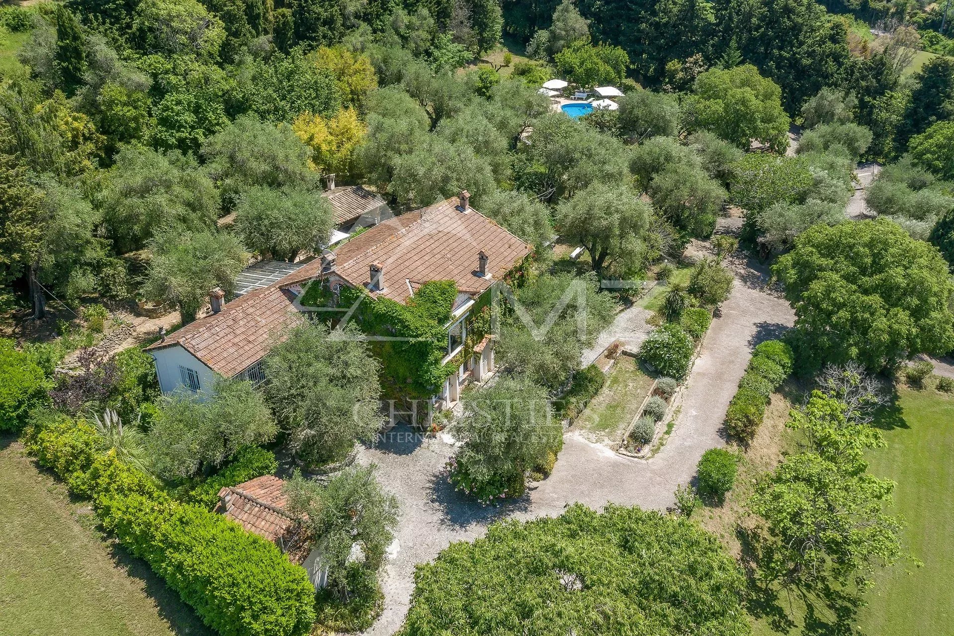 Close to Mougins - Charming villa nearby shops