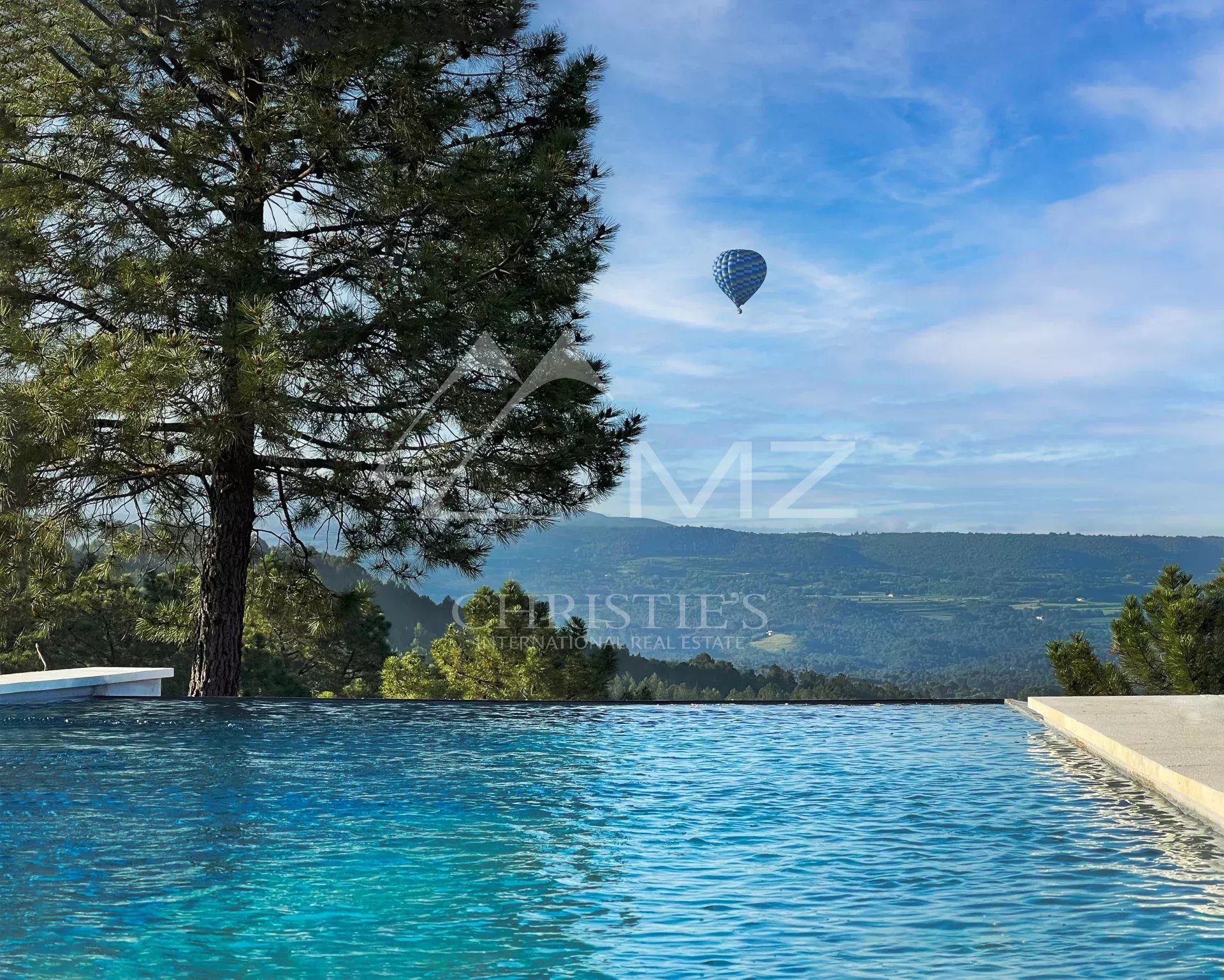 Roussillon - Belle maison de plain-pied avec vue dégagée