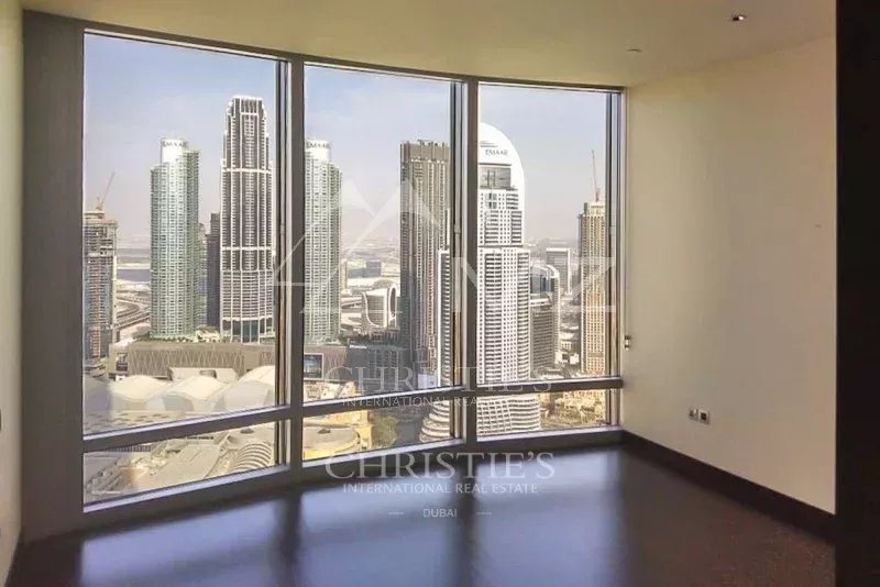 Beautiful Views of Downtown Dubai|No Pillars|Spacious Layout