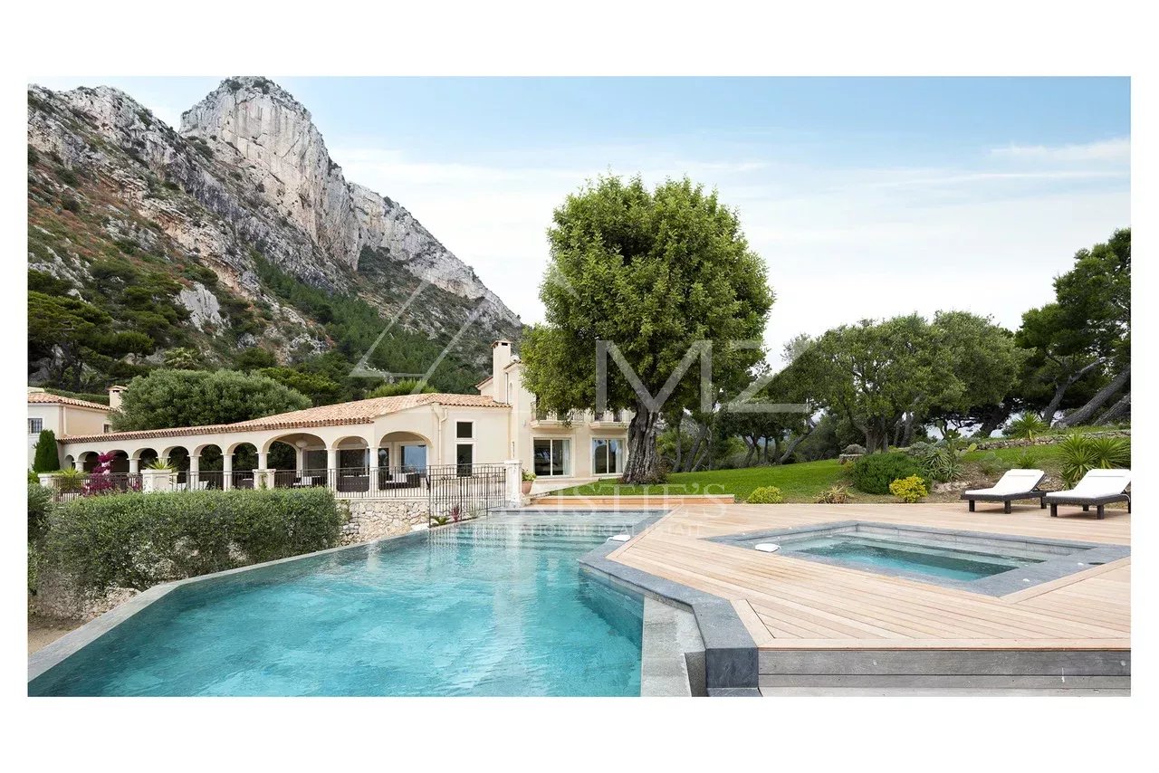 Cap-d'Ail - Villa contemporaine avec vue mer panoramique