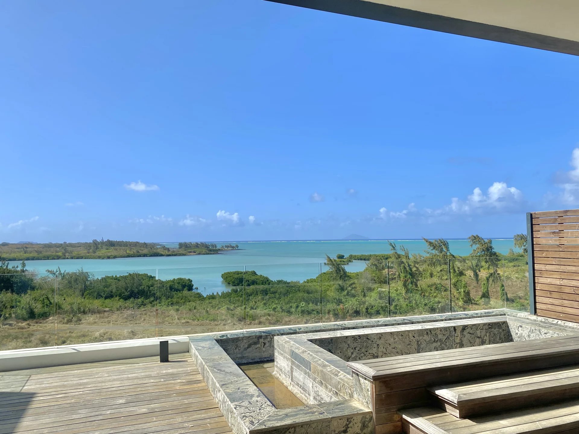 Penthouse vue sur la mer à St Antoine