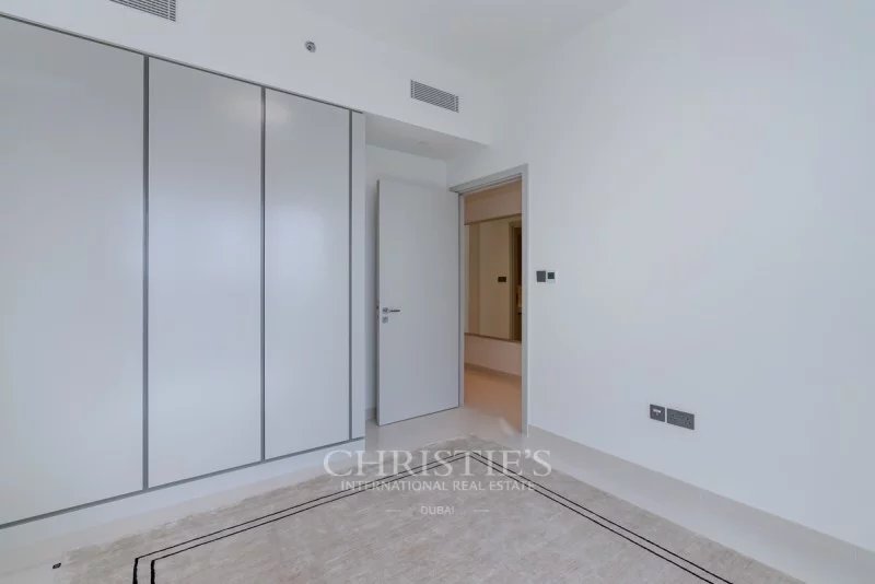 Brand new | Luxurious 2 Bed |2 Bath |Low Floor Apt