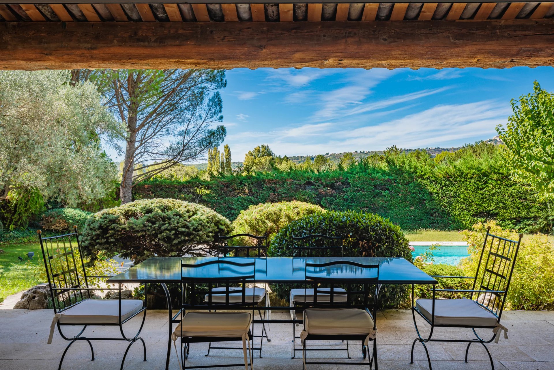 Gordes - Maison de charme avec vue sur le village