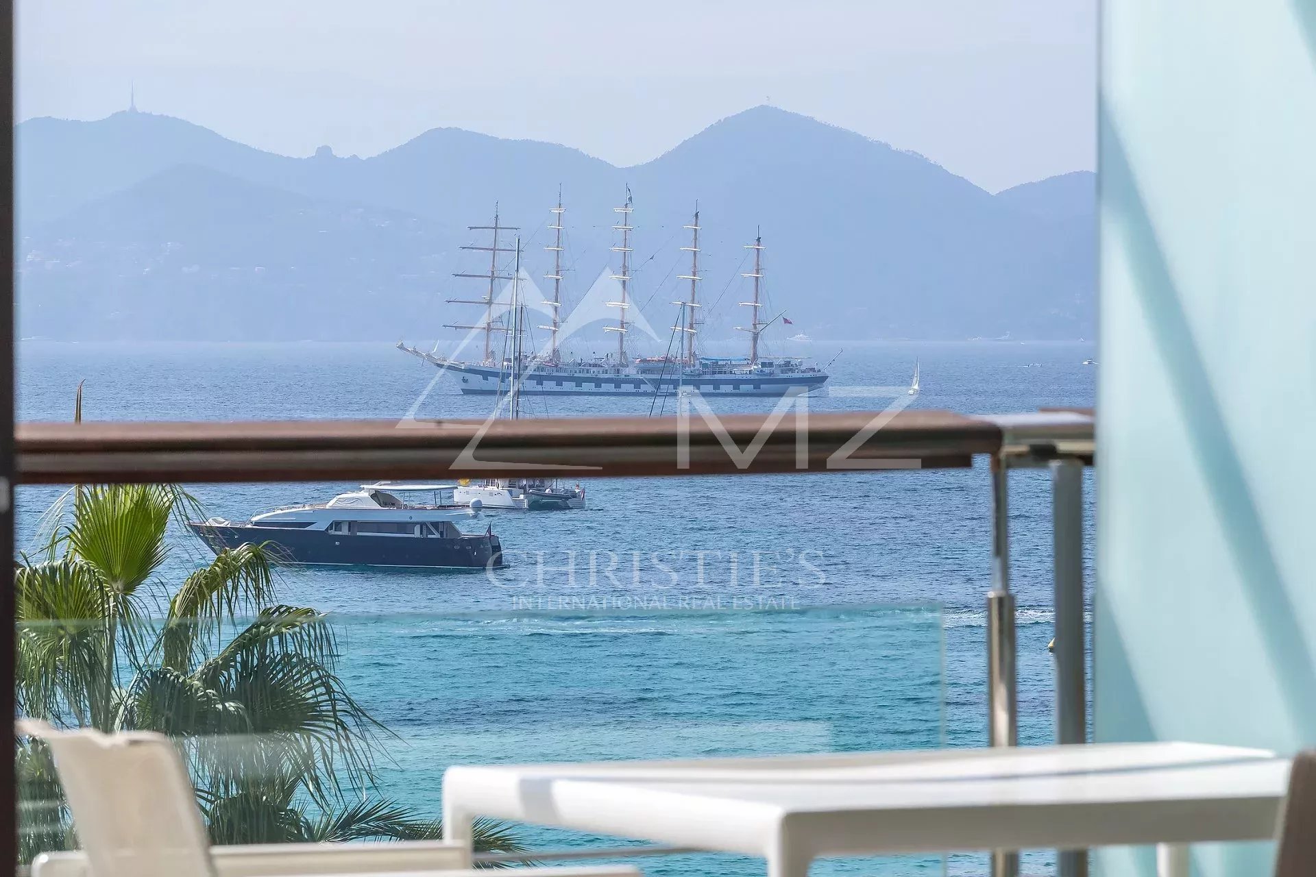 Cannes - Croisette - 3 Zimmer Panorama-Meerblick