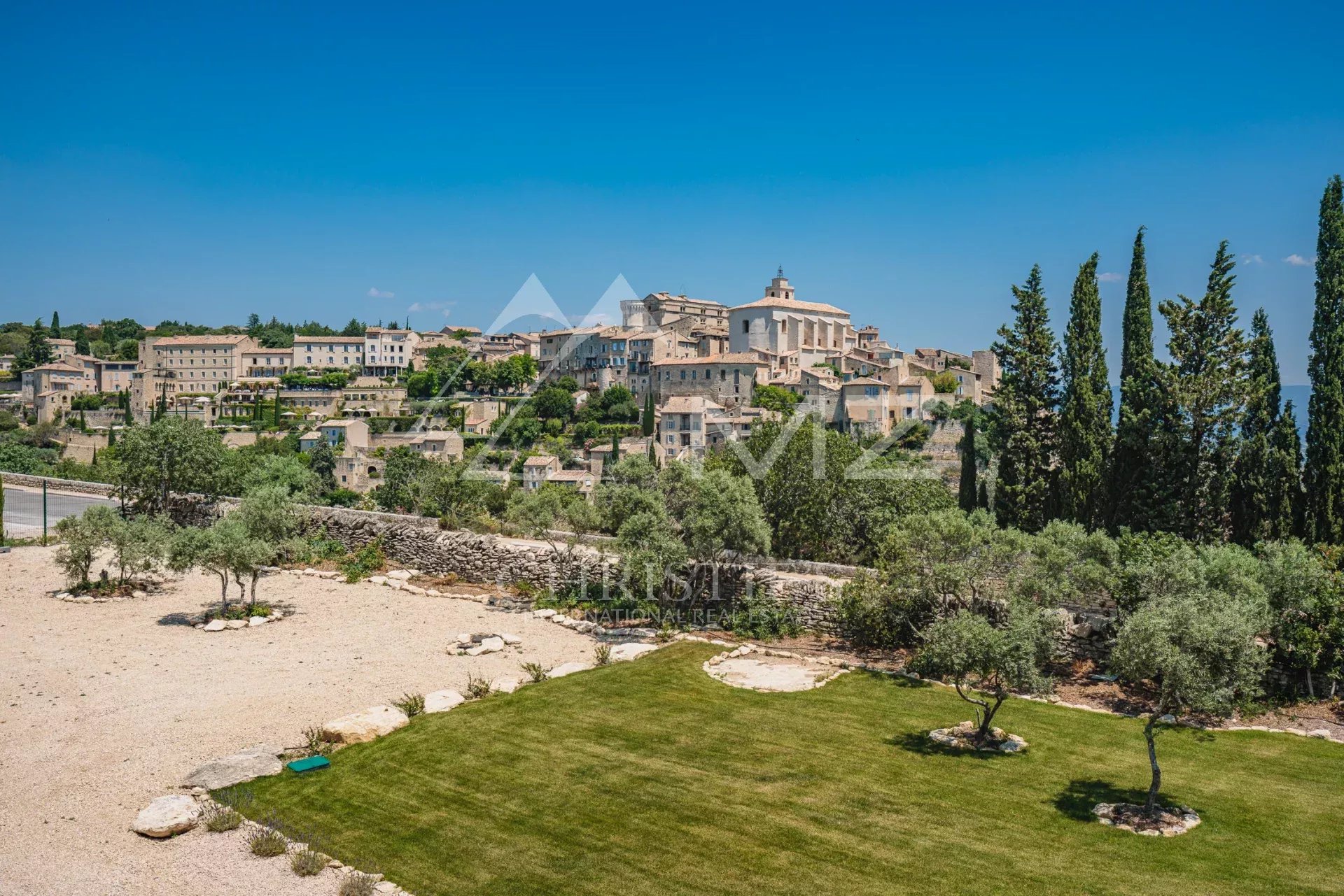 Grande maison de vacances avec piscine