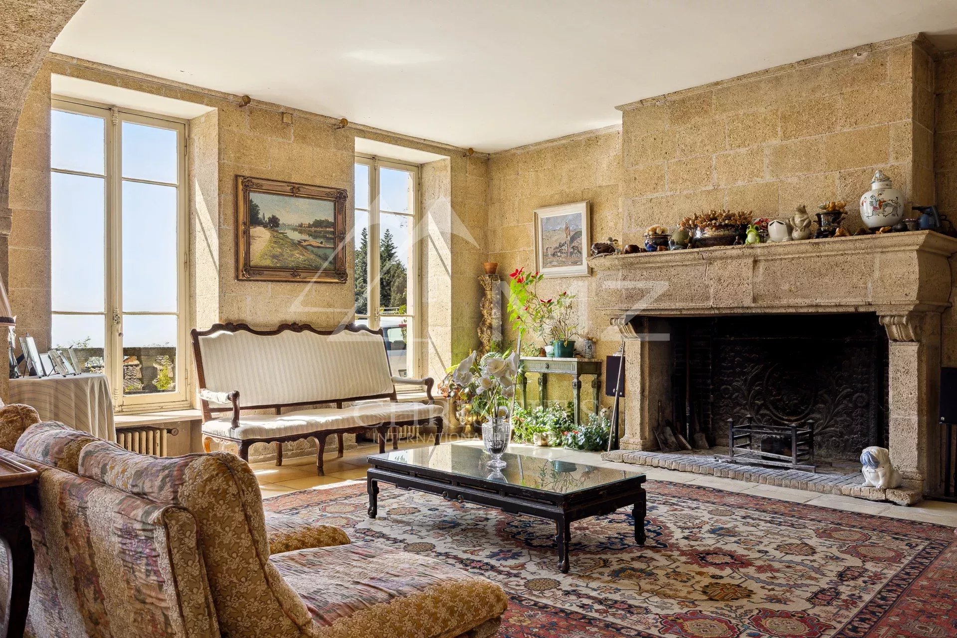 Elegant bastide in the heart of Gairaut: tranquility and authentic charm