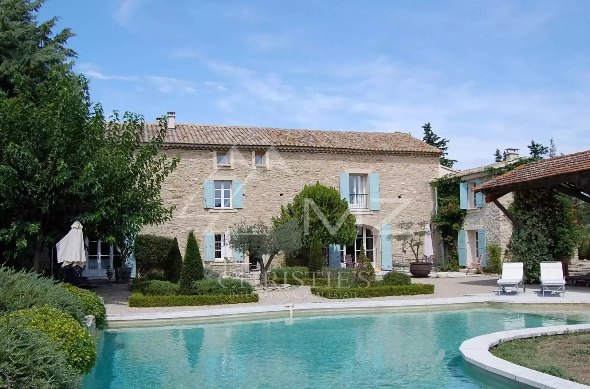 Close to L'Isle-sur-la Sorgue - Charming farmhouse