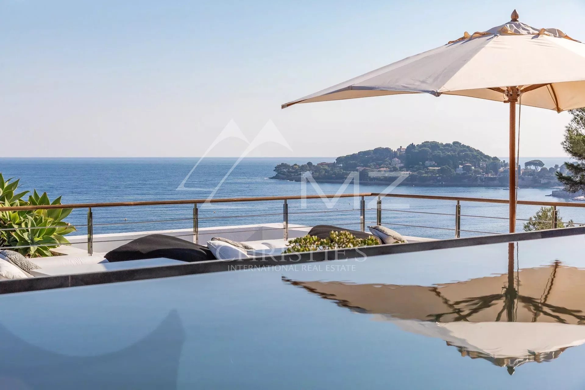 Saint-Jean Cap Ferrat - Panoramic sea view modern property