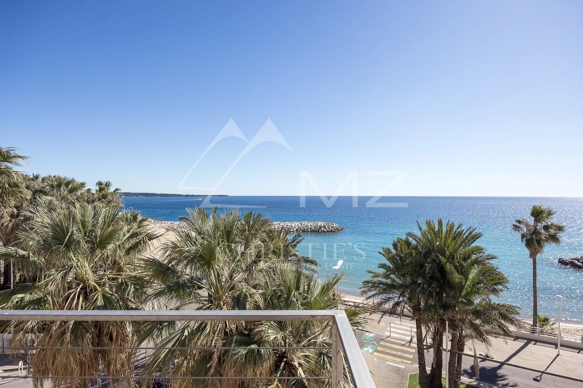 Exklusivität - Cannes Plage du Midi - Penthouse Panoramablick aufs Meer