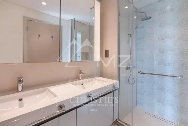 Brand new | Luxurious 2 Bed |2 Bath |Low Floor Apt