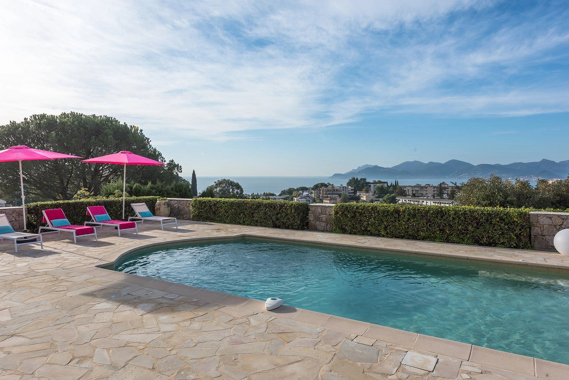 Cannes - Croix-des-Gardes - Villa avec vue mer