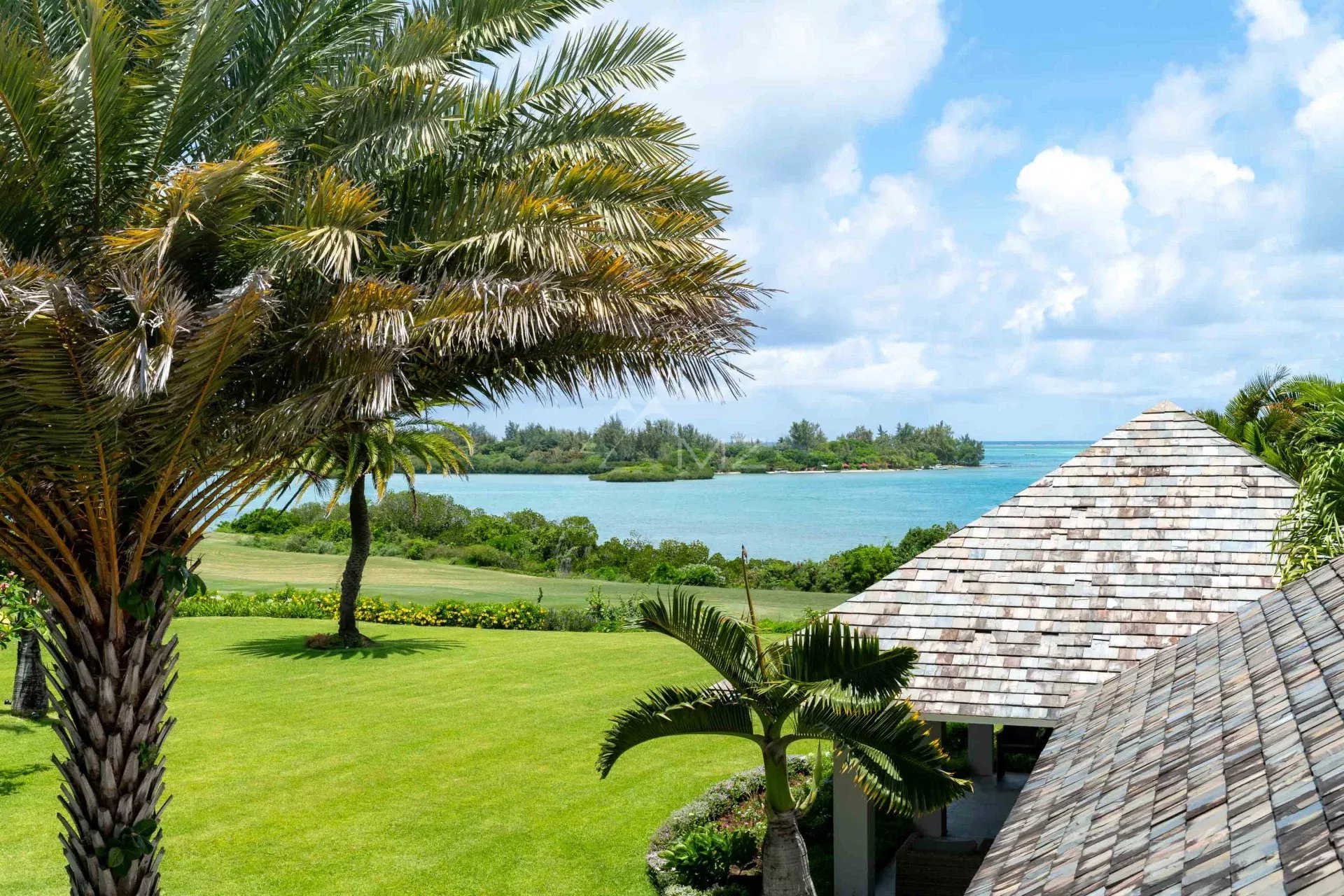 Ile Mauritius - Villa Füße im Wasser - Beau-Champ