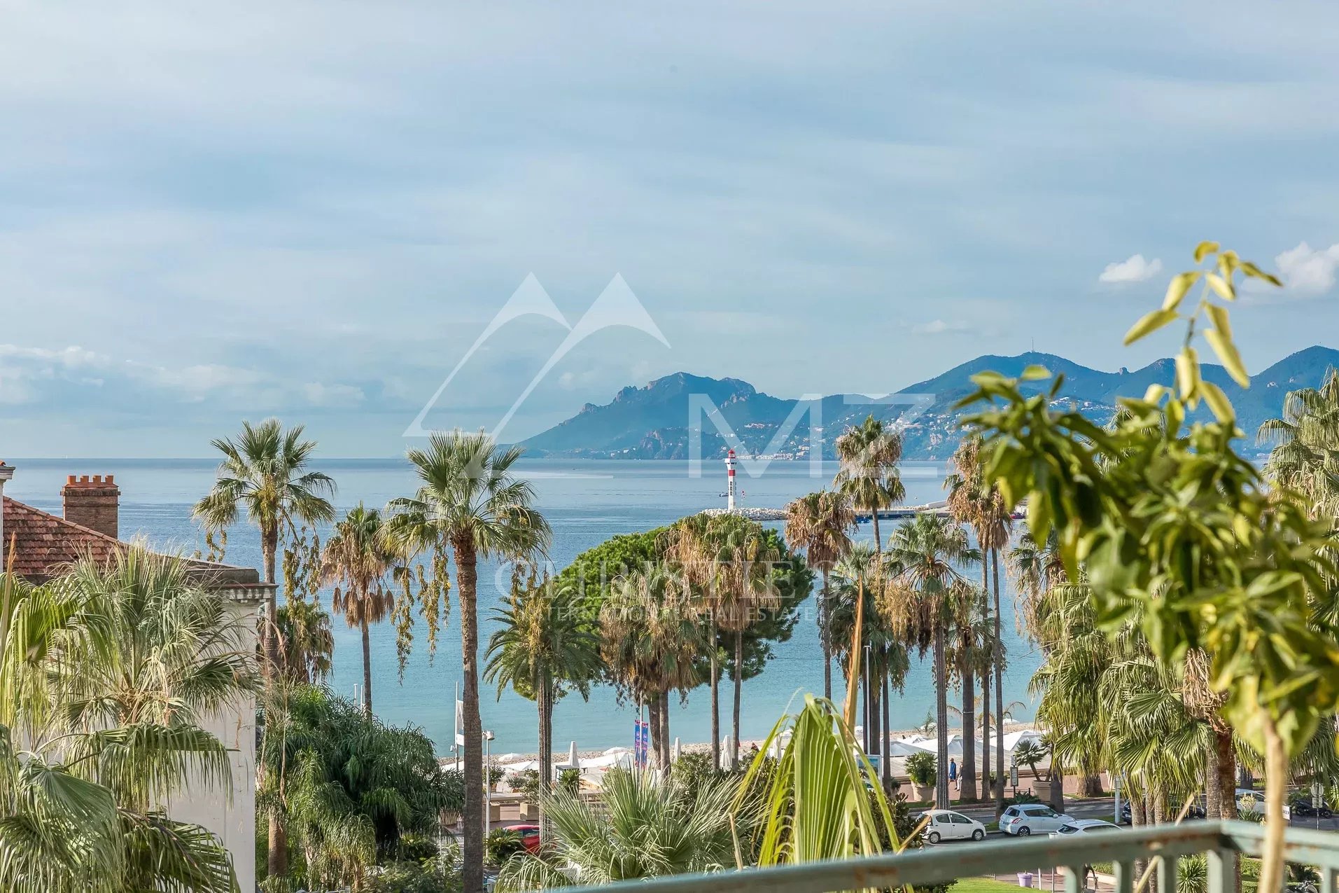 Schöne bürgerliche Wohnung Zentrum Cannes