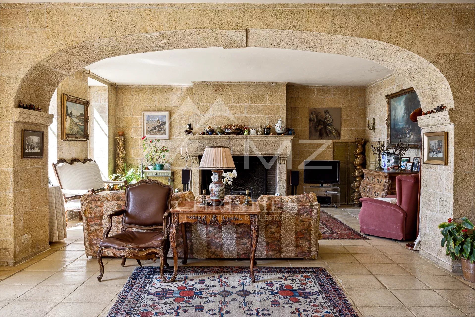 Elegant bastide in the heart of Gairaut: tranquility and authentic charm