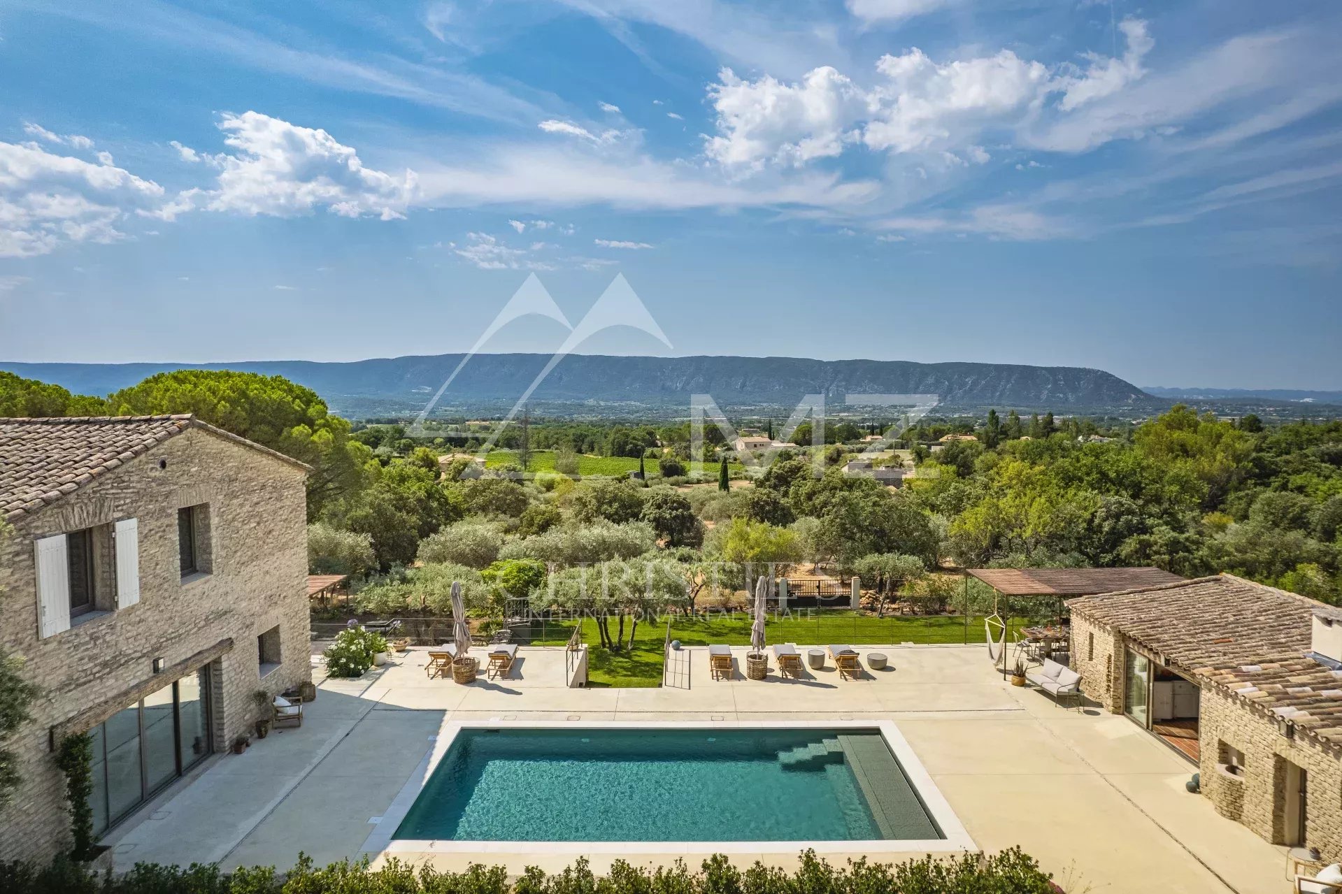 Gordes - Propriété raffinée avec vue panoramique