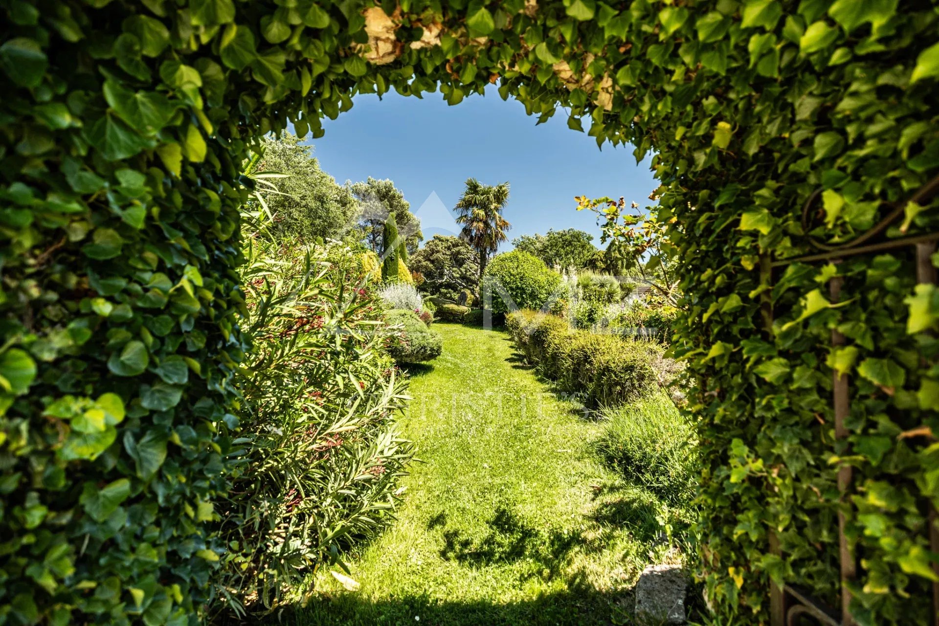 Bonnieux - Superbe mas avec piscine chauffée