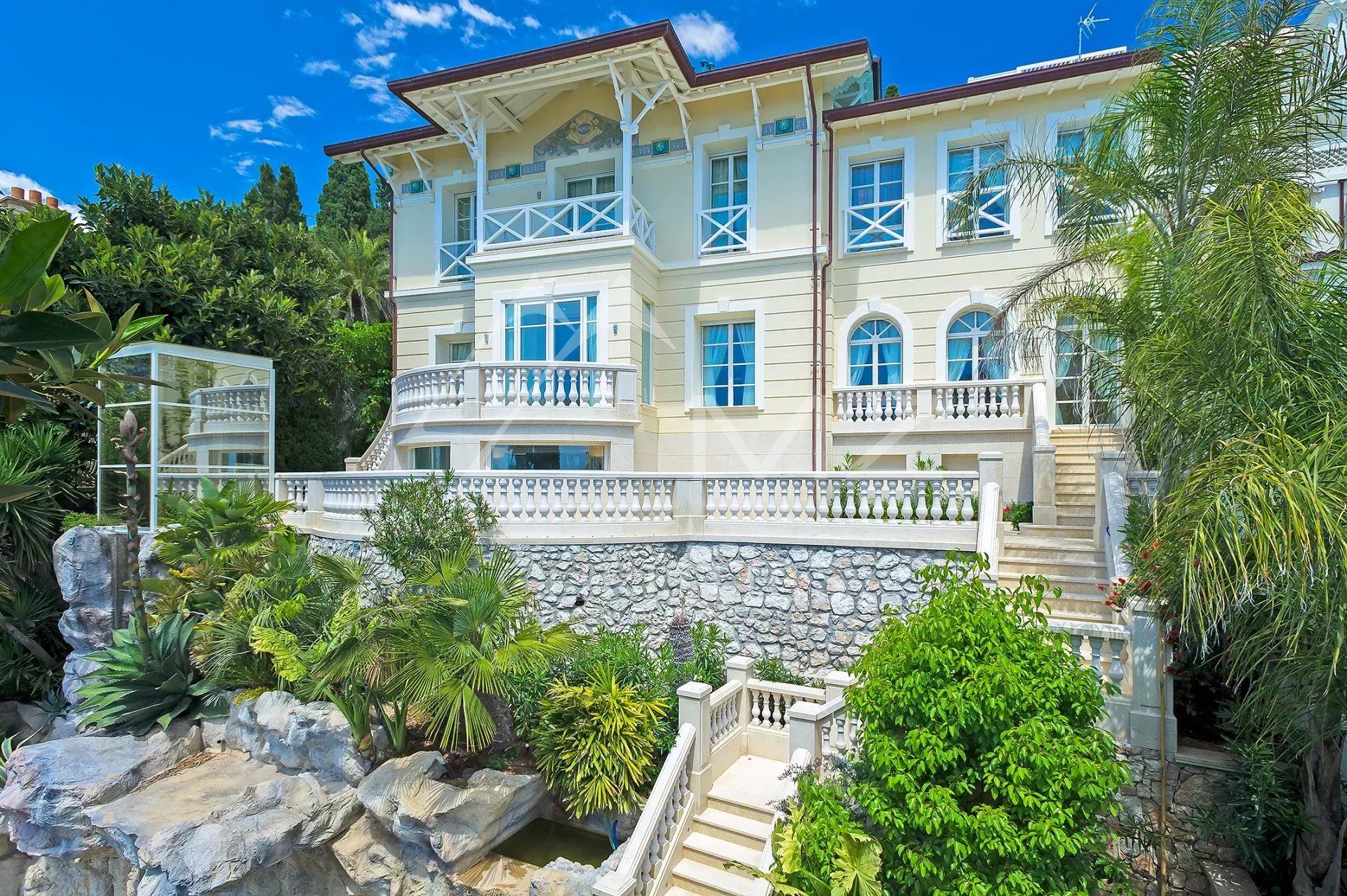 Villa luxueuse aux portes de Monaco