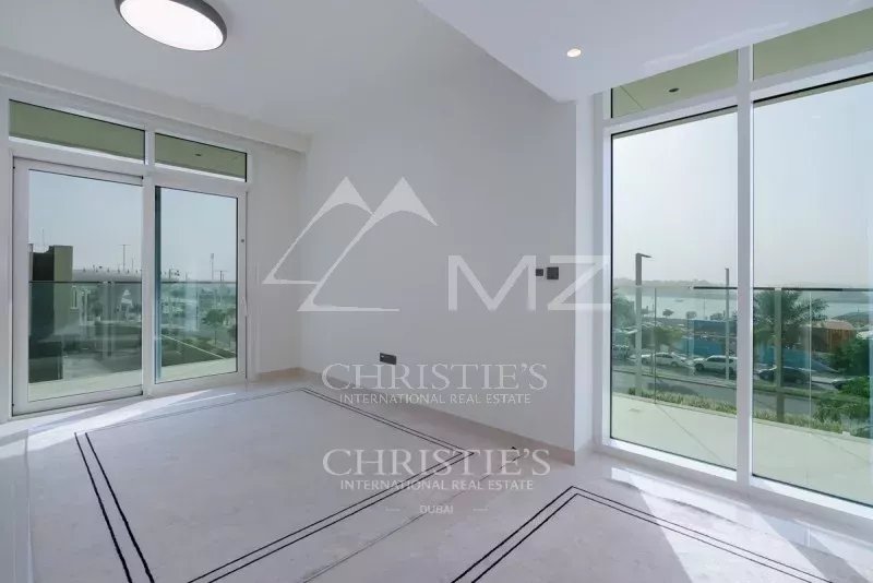 Brand new | Luxurious 2 Bed |2 Bath |Low Floor Apt