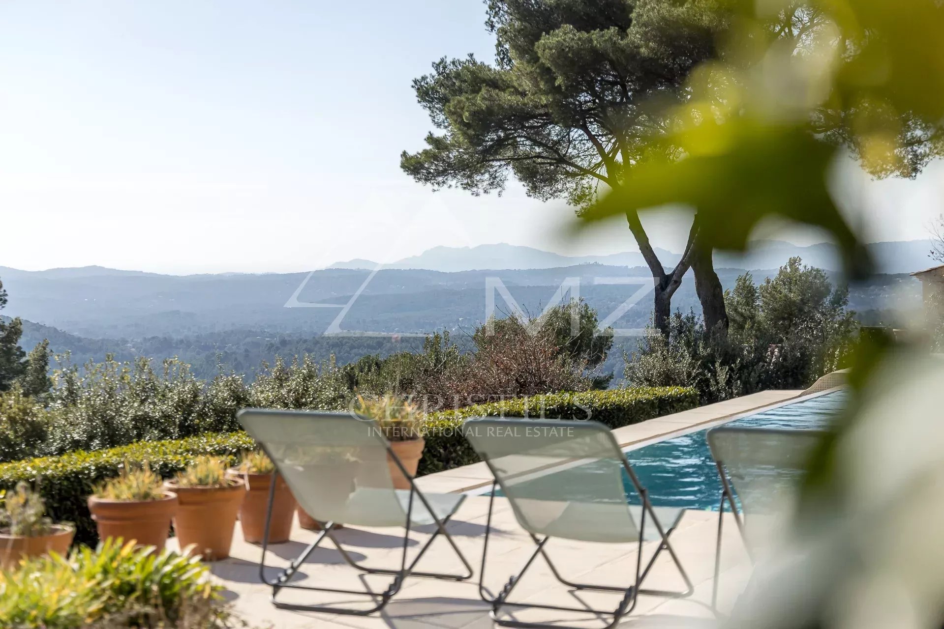 Tourrettes sur Loup - Provenzalisches Landhaus mit Meerblick