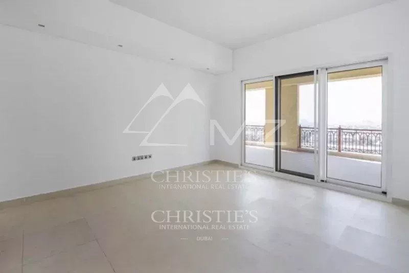 Spacious 3bed + m with Sea View |Type B | Rented