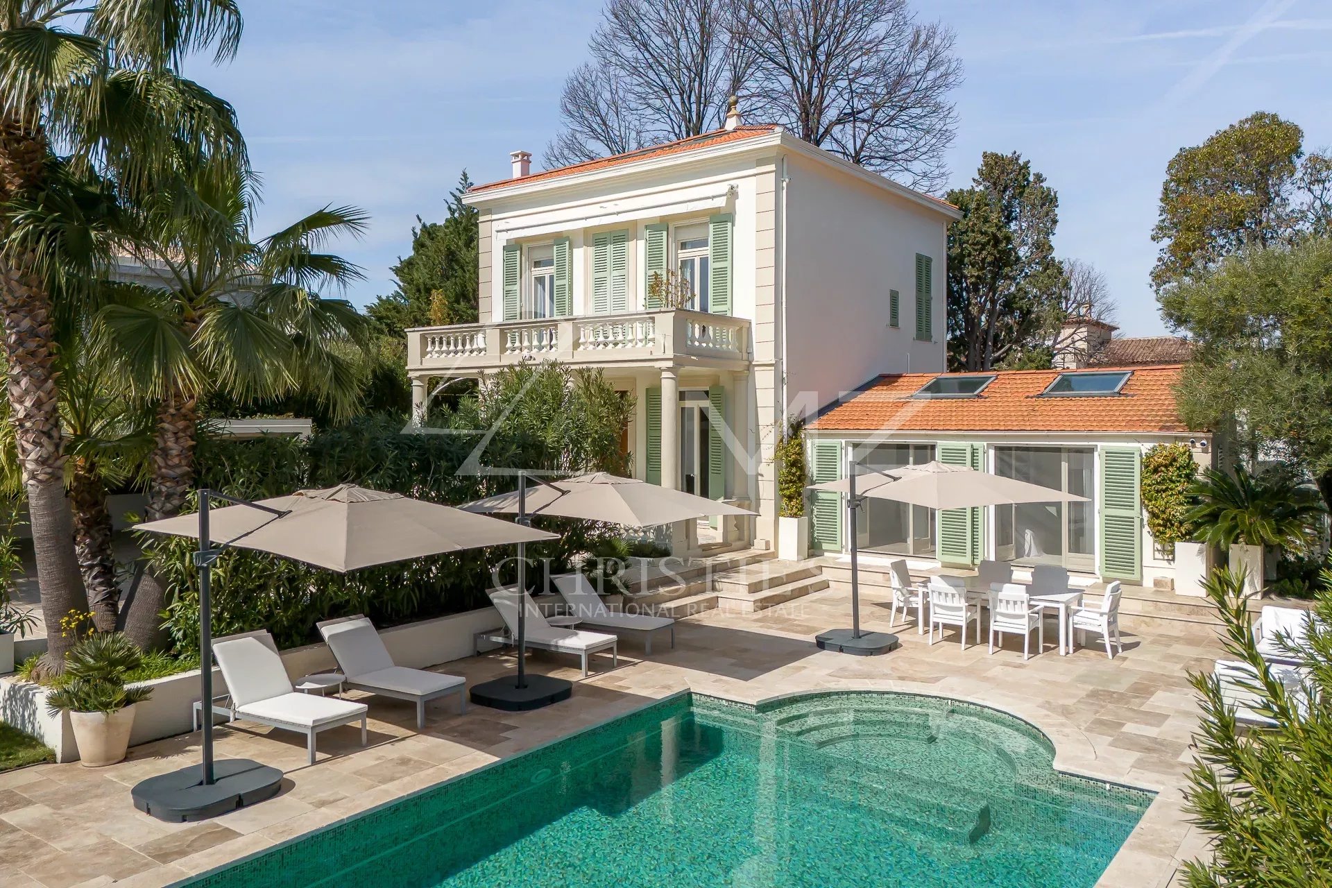 EXCLUSIVITE -Splendide Villa Bourgeoise au Calme sur