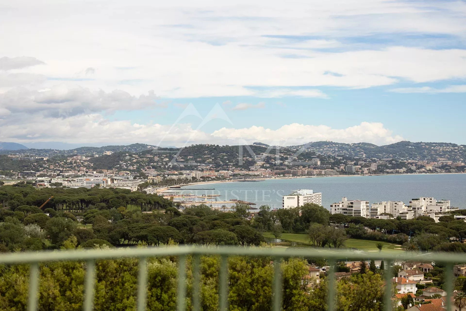 Élégante maison de ville avec vue mer