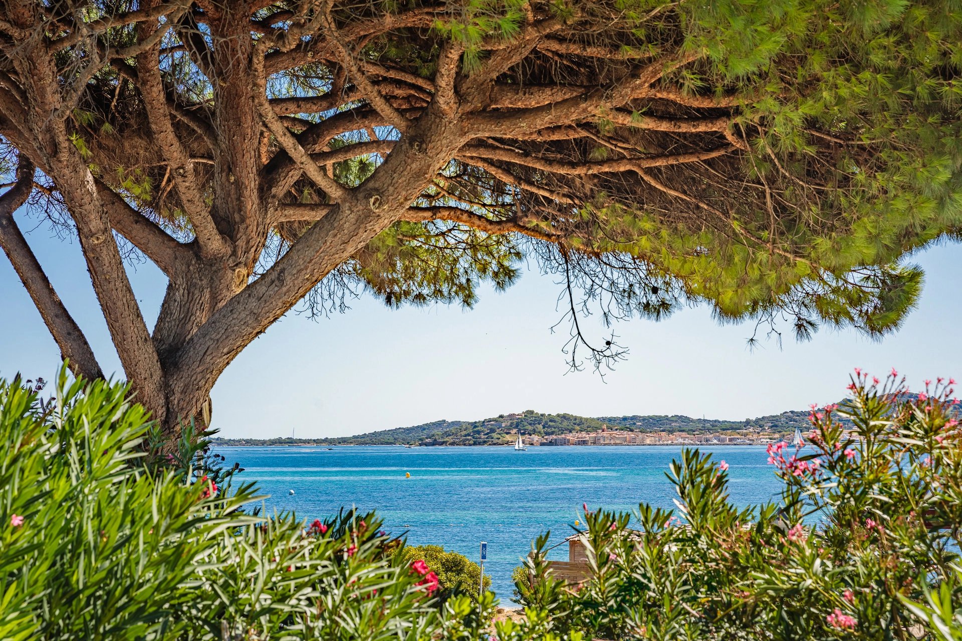 Grimaud - Beauvallon - Charmant Hôtel vue mer