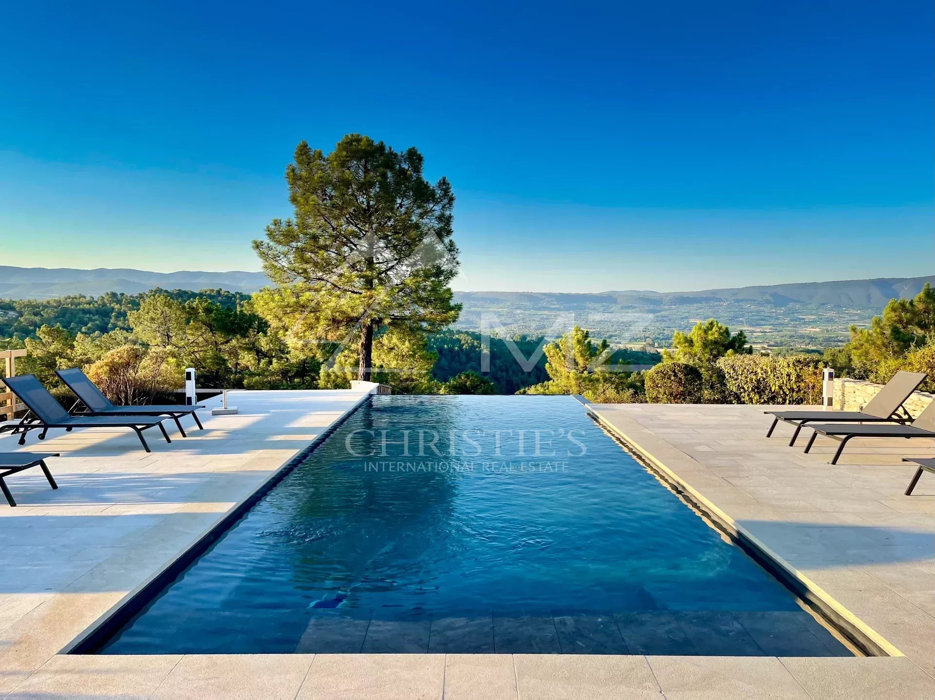 Roussillon - Belle maison de plain-pied avec vue dégagée