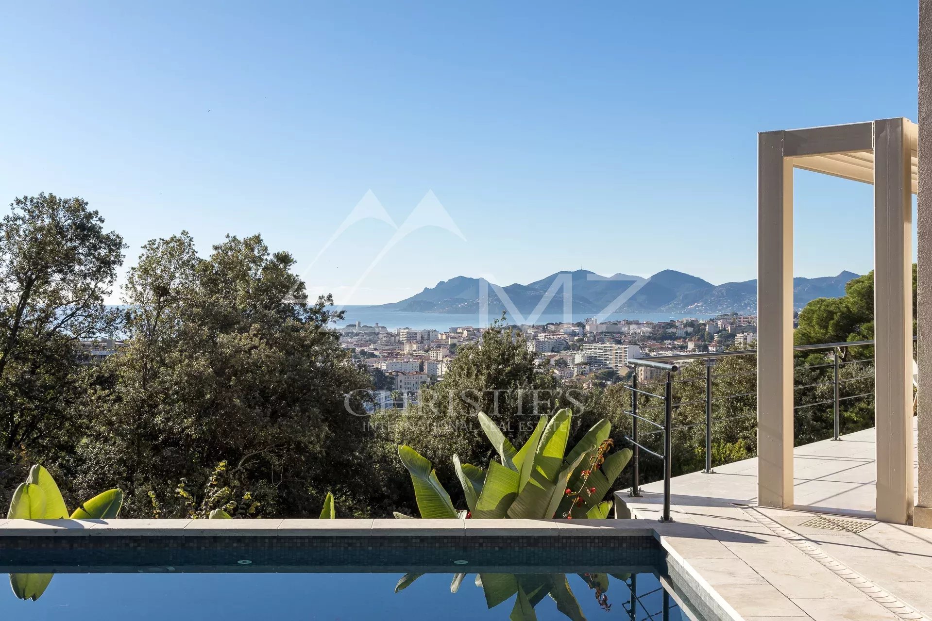 Heights of Cannes - Contemporary villa