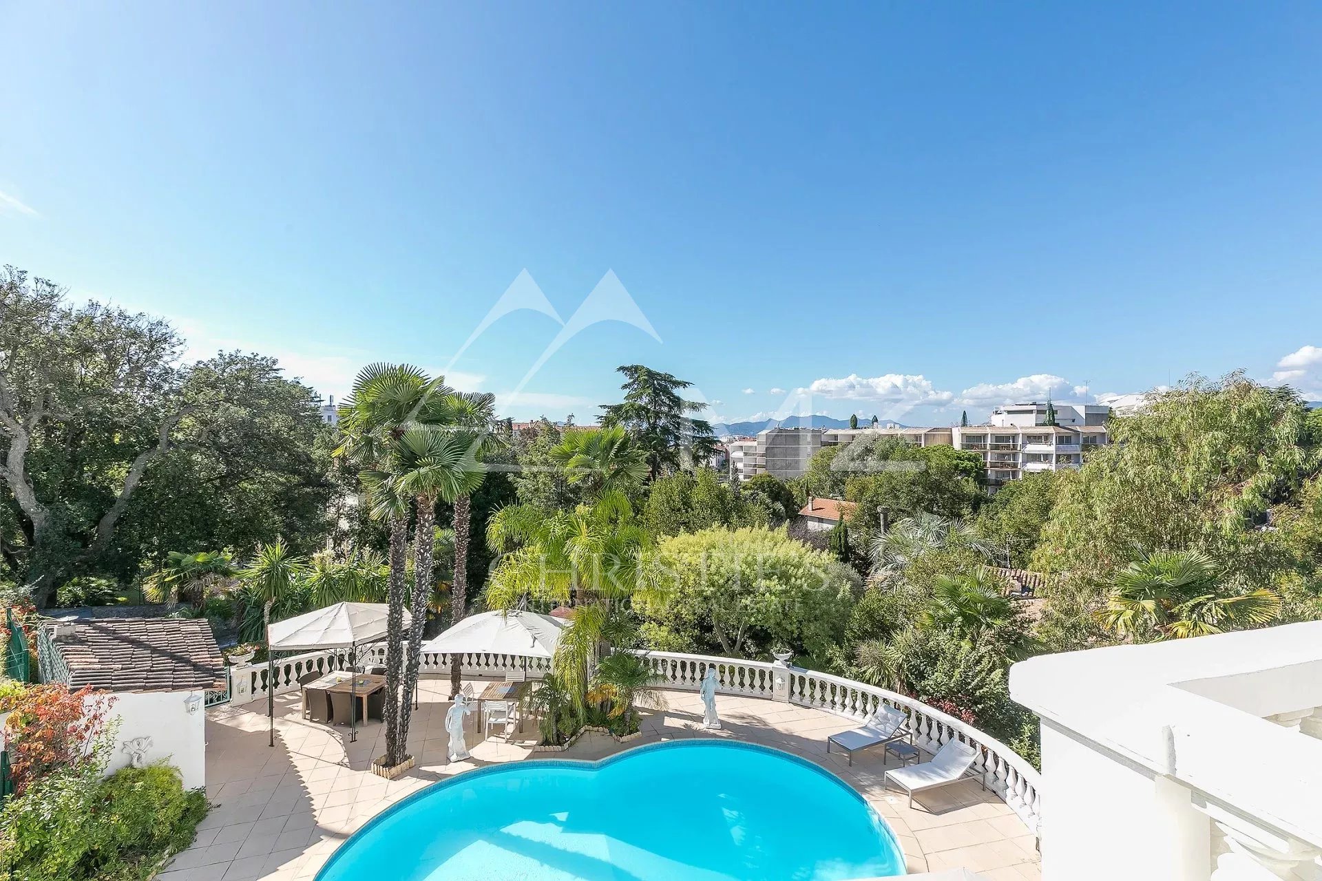 Cannes - Villa close to town center