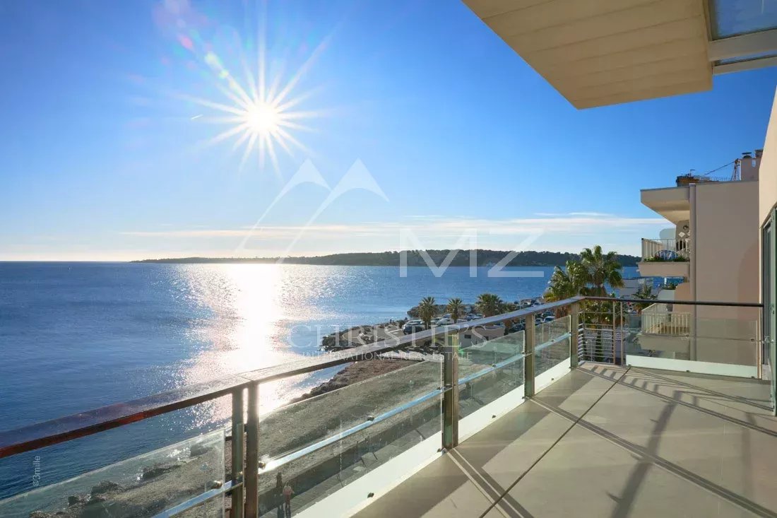 Cannes Palm Beach - Luxuriöse Dachgeschosswohnung mit atemberaubendem Blick