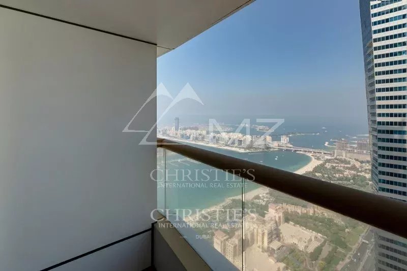 High-Floor|Partial Sea Views|Great Layout | Vacant