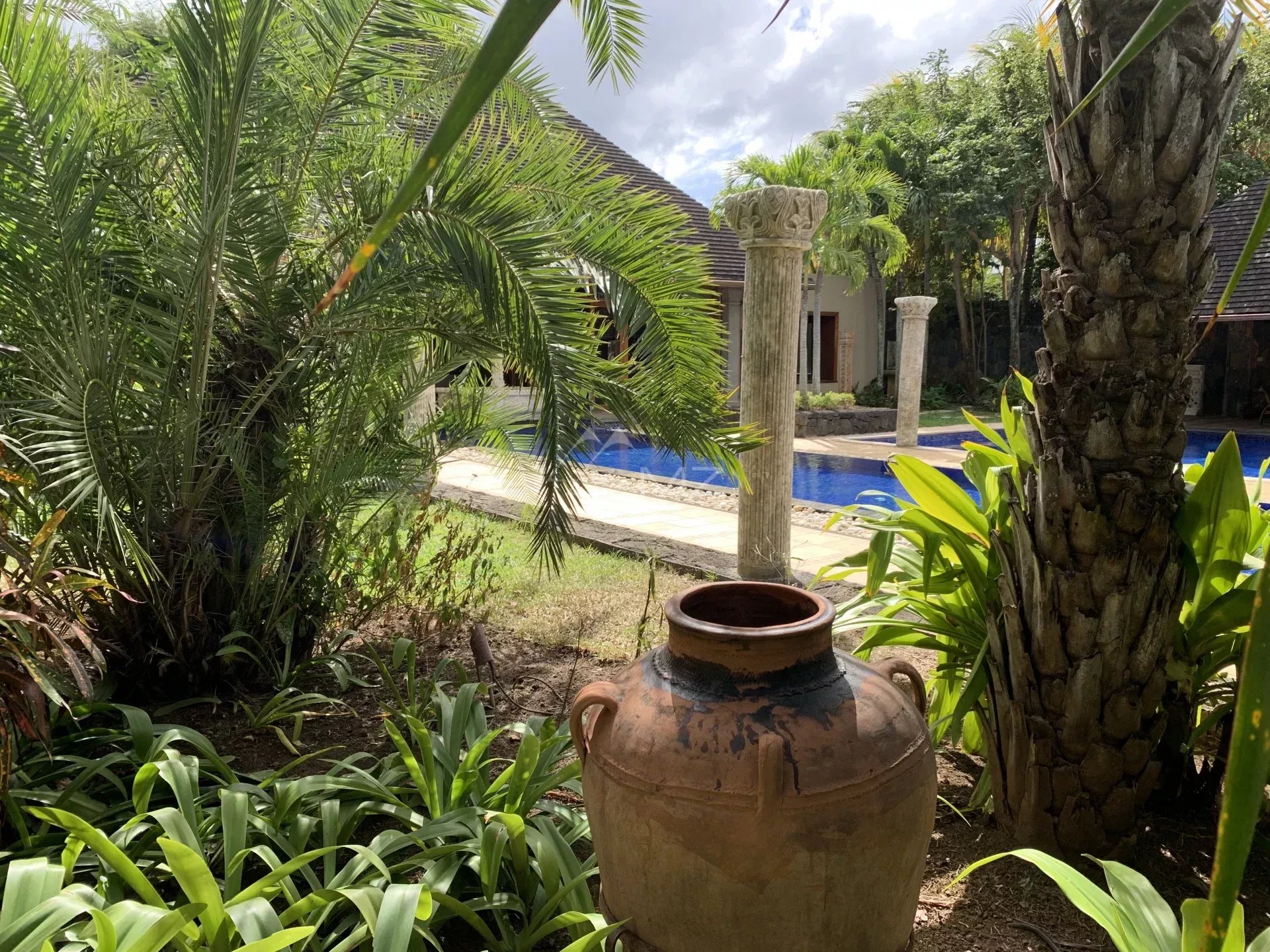 Mauritius - Sumptuous villa at Pointe aux canonniers