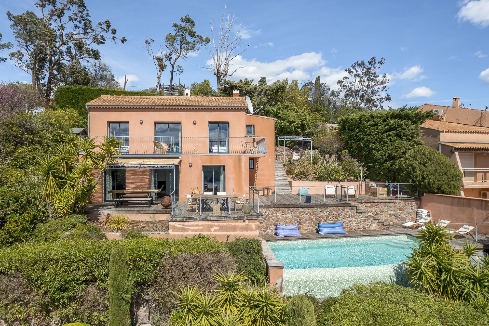 Nahe Cannes - Villa mit Meerblick